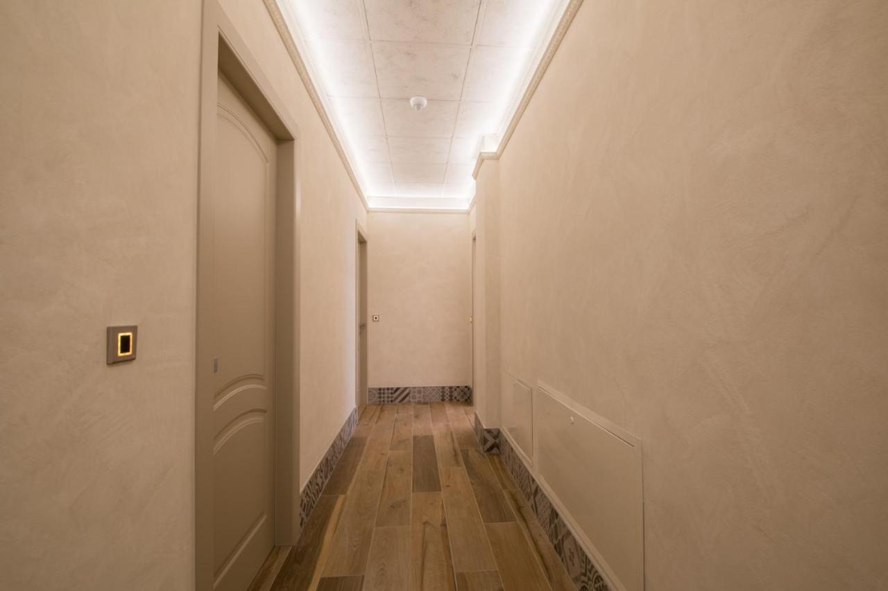 La Locanda Del Bistrot Dei Vinai Cuneo Exteriör bild